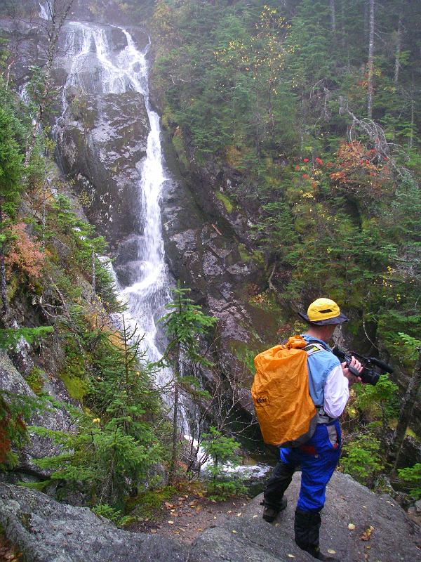 IMGP5010 Wash 01.JPG - A nice waterfall on our way to Mt Washington - photo by Rickey Shortt